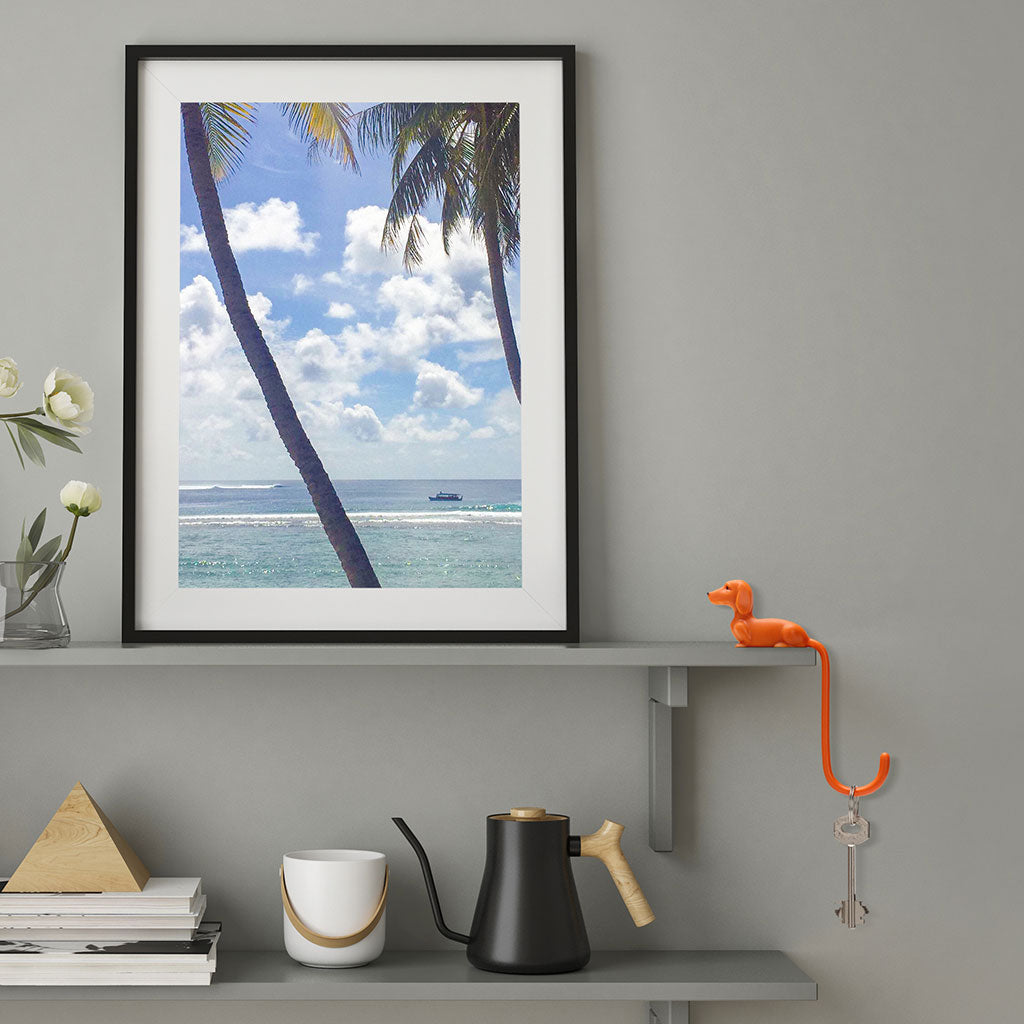 Rusty the dog  adhesive screen hook for headphones and keys by Monkey Business