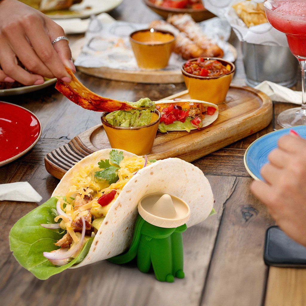 los dos Fun taco holders shaped like characters – perfect for themed dinners by Monkey Buiness