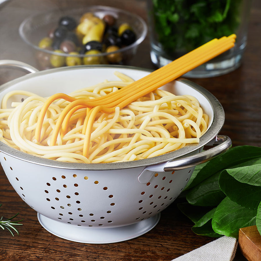 Spaghetti pasta spoon – clever kitchen utensil


